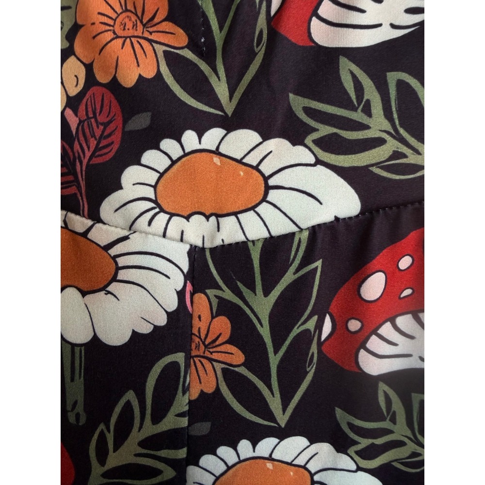 Retro Mushroom Daisy Print Flare Leg Pants Black 70s Style Stretchy Bell Bottoms - Picture 4 of 5